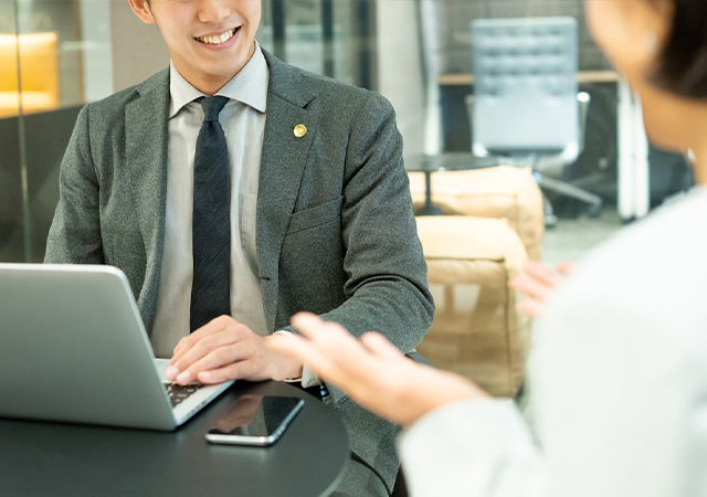 破産管財人の経験に基づいた多様な助言が得られる